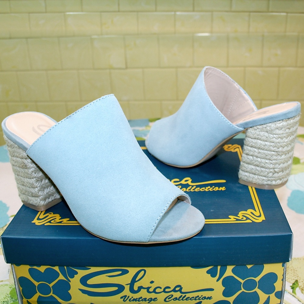 Raffia Heel Powder Blue Suede Leather Mule NIB - Picture 7 of 8